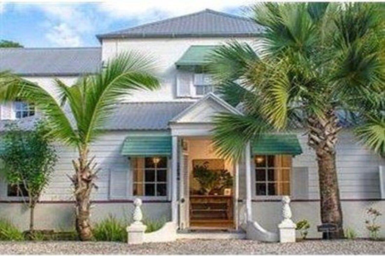 Hotel Sweetfield Manor Bridgetown Exterior foto