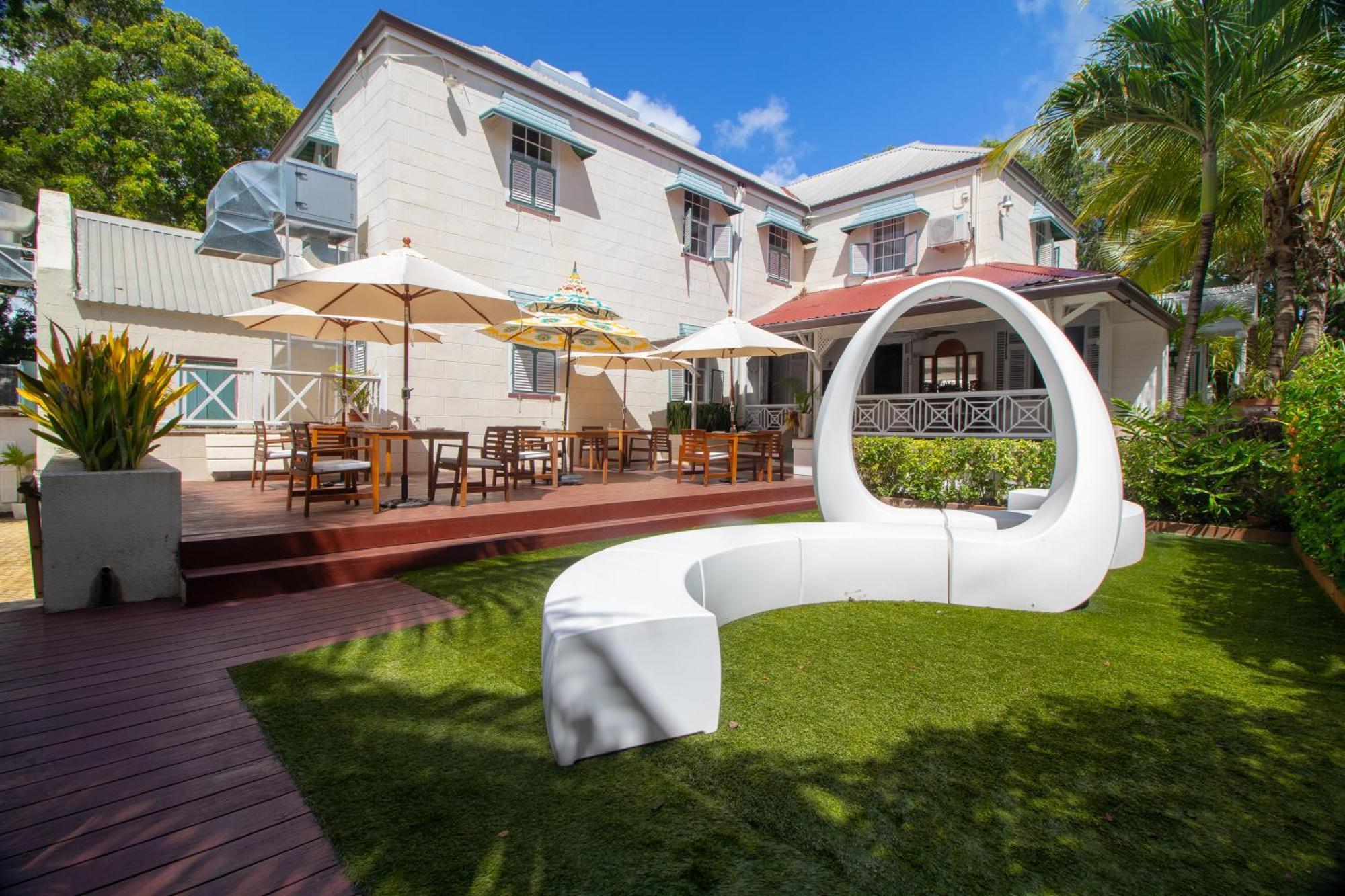 Hotel Sweetfield Manor Bridgetown Exterior foto